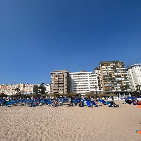 Atico Primera Linea De Playa. Кадис Екстериор снимка